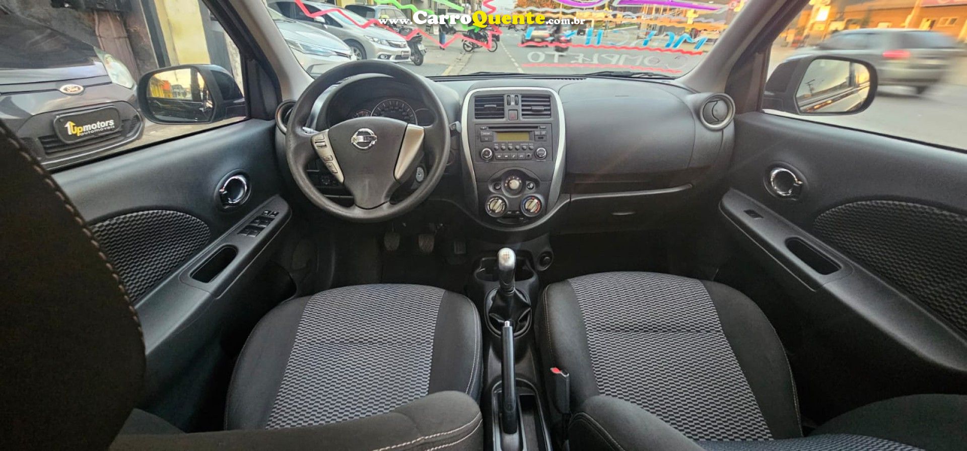 NISSAN   MARCH SV 1.6 16V FLEXSTART 5P MEC.   PRETO 2018 1.6 FLEX - Loja