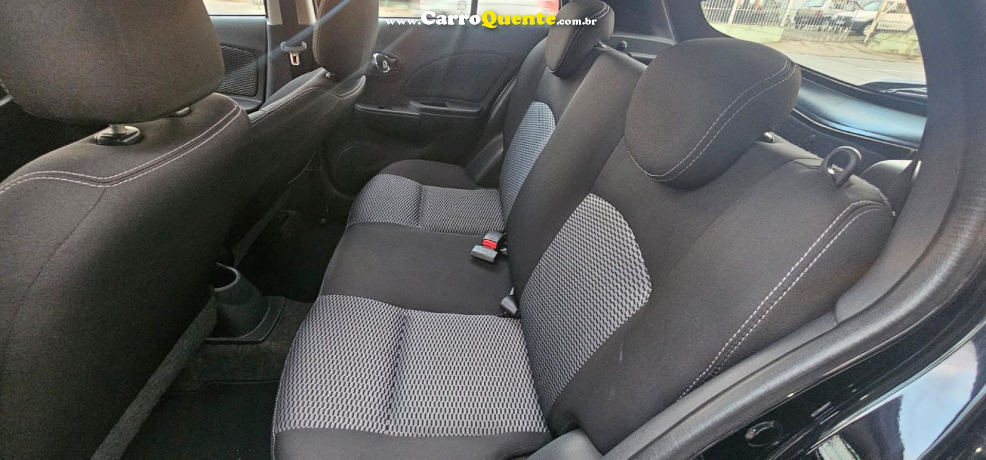 NISSAN   MARCH SV 1.6 16V FLEXSTART 5P MEC.   PRETO 2018 1.6 FLEX - Loja