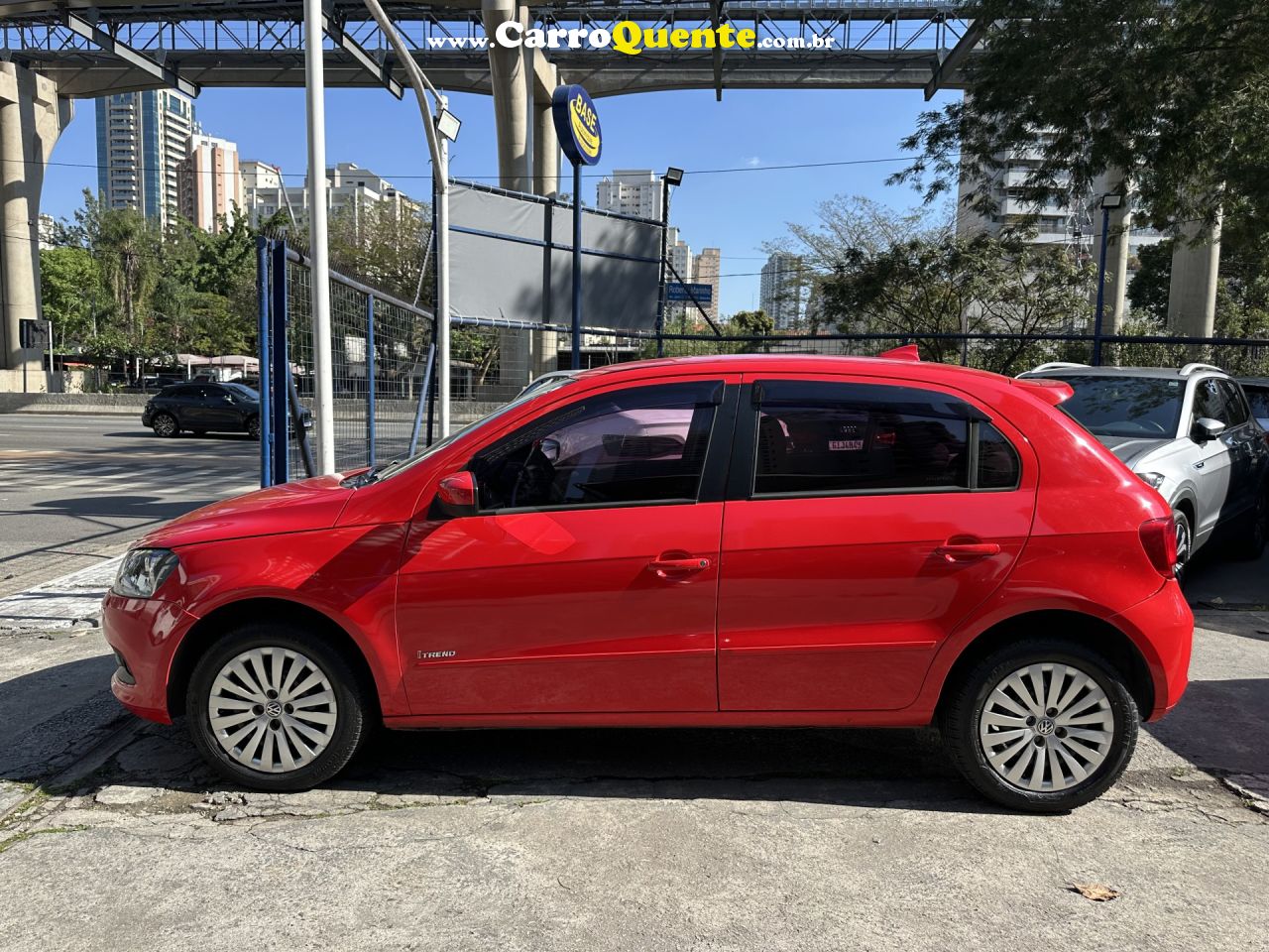 VOLKSWAGEN   GOL (NOVO) 1.6 MI TOTAL FLEX 8V 4P   VERMELHO 2013 1.6 8V FLEX - Loja