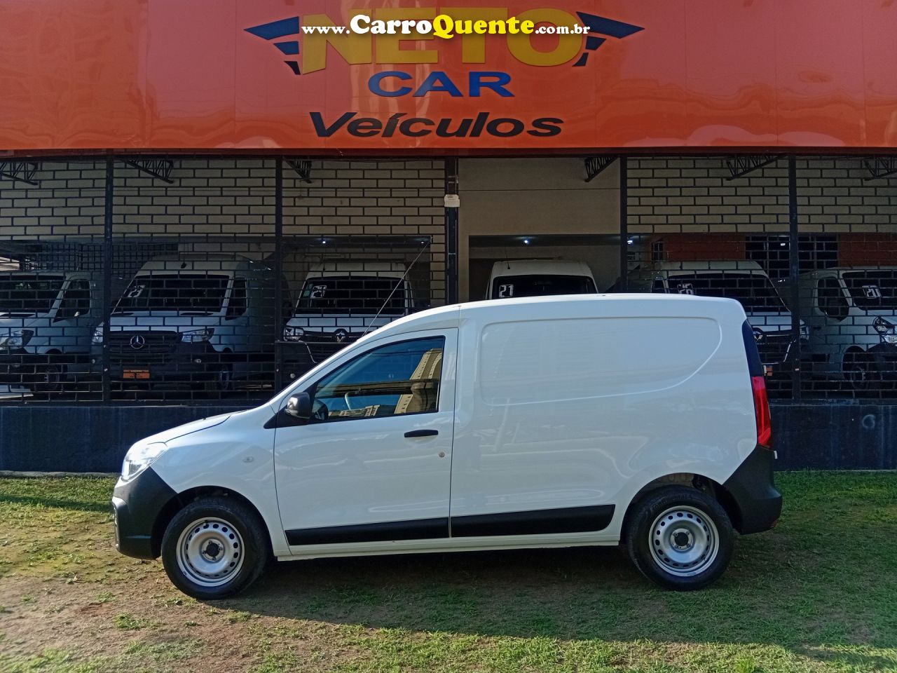 RENAULT   KANGOO EX PRO   BRANCO 2025 1.6 FLEX - Loja