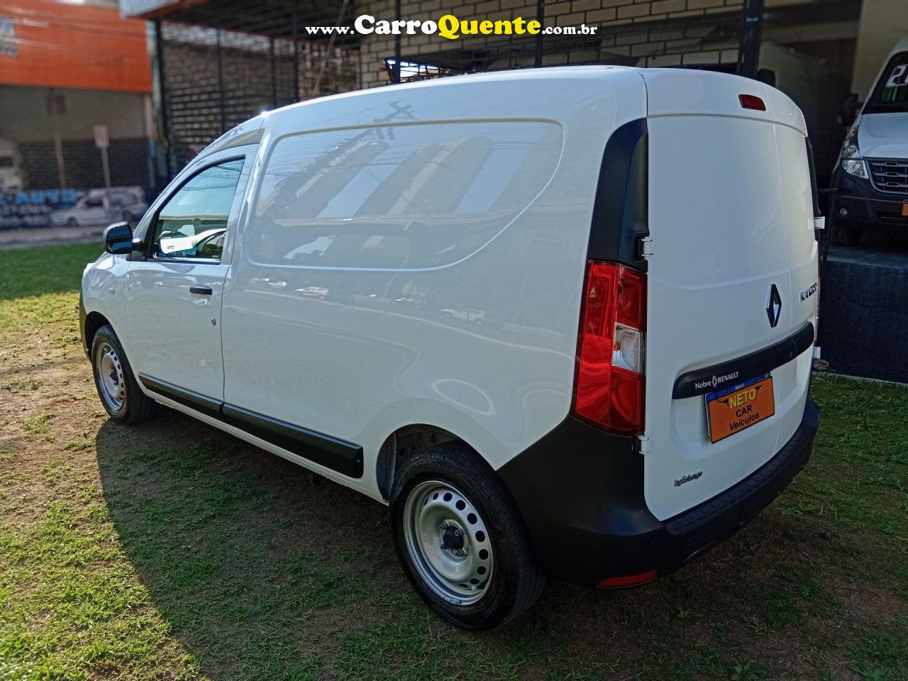 RENAULT   KANGOO EX PRO   BRANCO 2025 1.6 FLEX - Loja