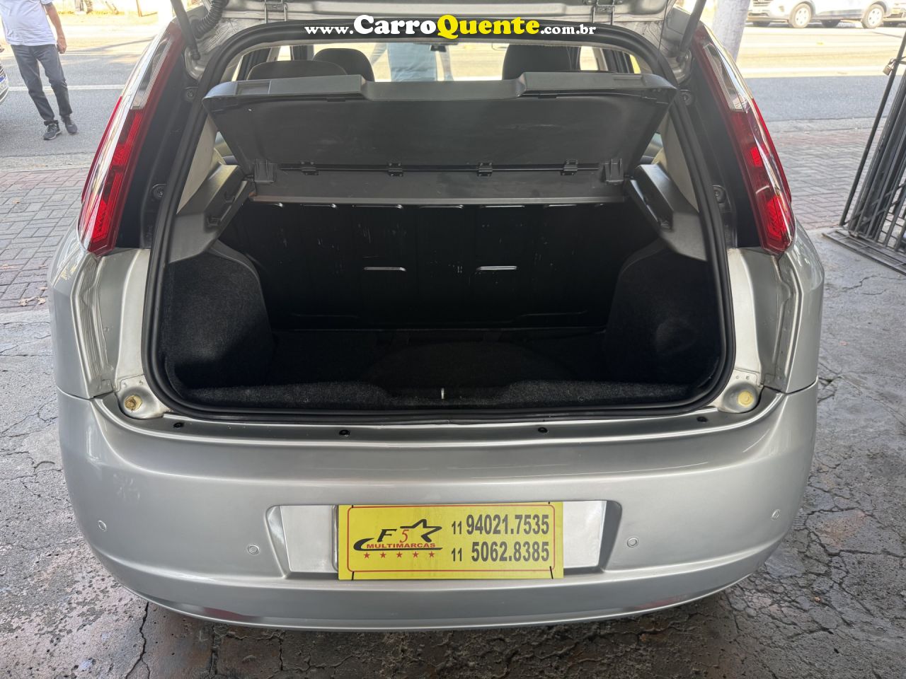 FIAT   PUNTO ESSENCE 1.6 FLEX 16V 5P   PRATA 2012 1.6 FLEX - Loja