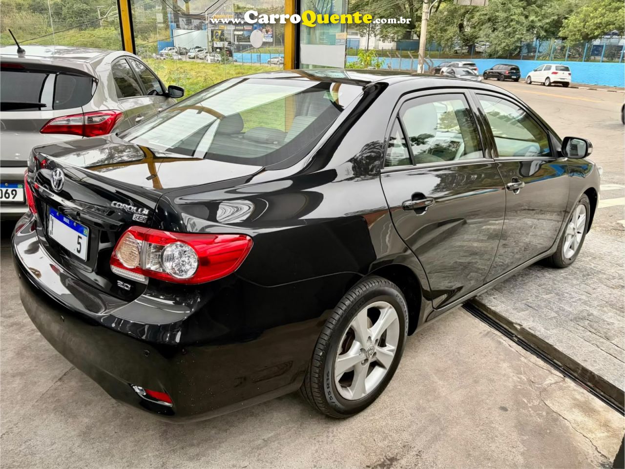 TOYOTA   COROLLA XEI 2.0 FLEX 16V AUT.   PRETO 2013 2.0 FLEX - Loja