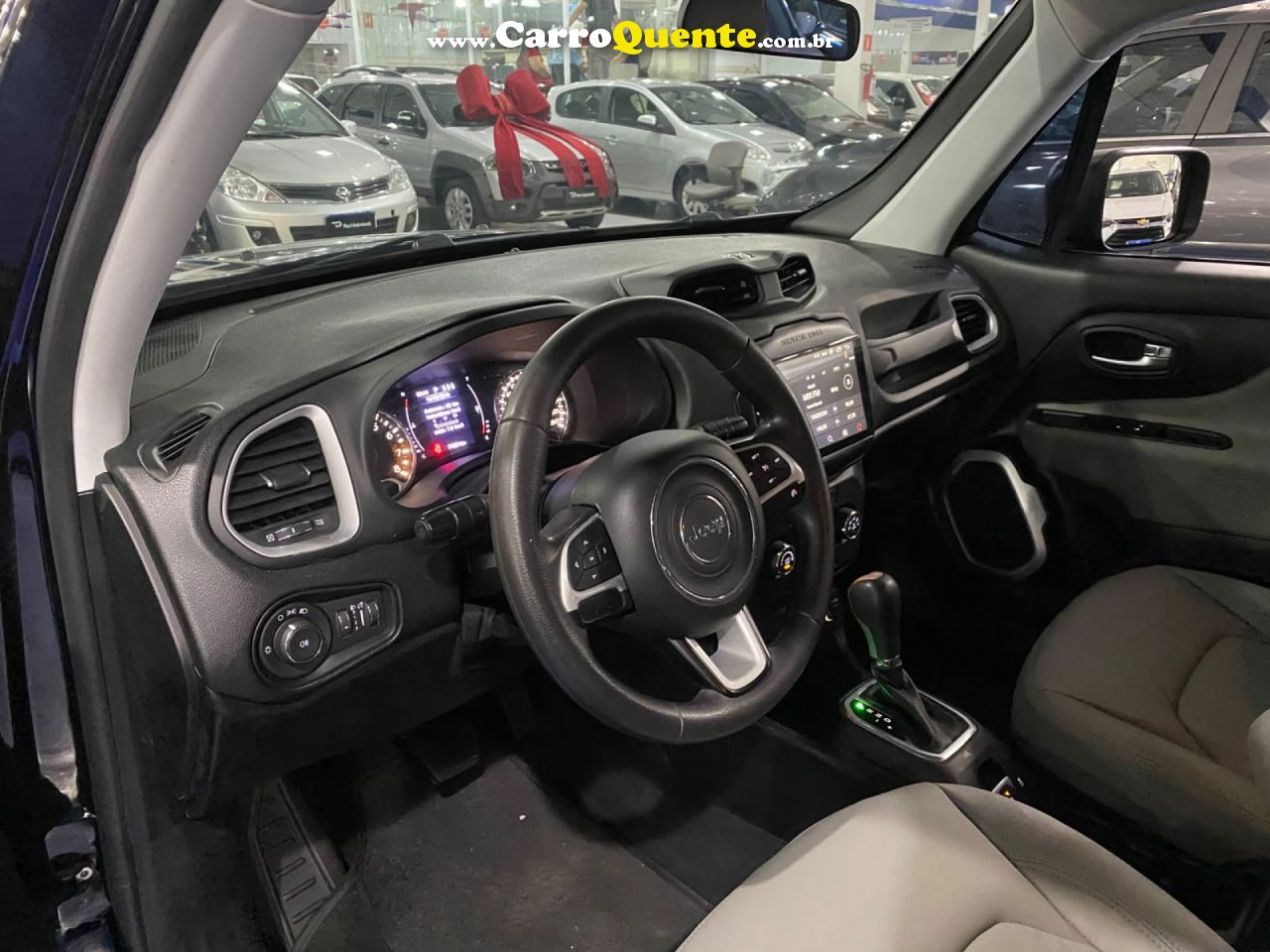 JEEP   RENEGADE1.8 4X2 FLEX 16V AUT.(PCD)   PRETO 2019 1.8 FLEX - Loja