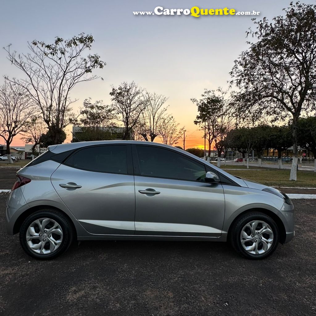 HYUNDAI   HB20S VISION 1.0 FLEX 12V MEC.   CINZA 2022 1.0 FLEX - Loja