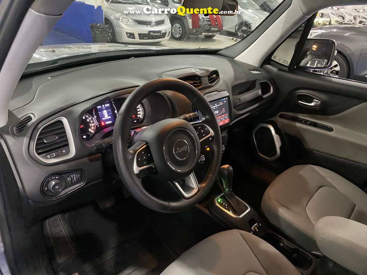 JEEP   RENEGADE1.8 4X2 FLEX 16V AUT.   PRATA 2019 1.8 FLEX - Loja