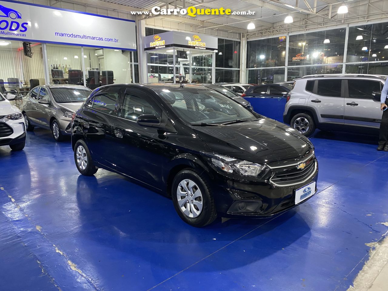 CHEVROLET   ONIX HATCH LT 1.0 8V FLEXPOWER 5P MEC.   PRETO 2019 1.0 FLEX - Loja