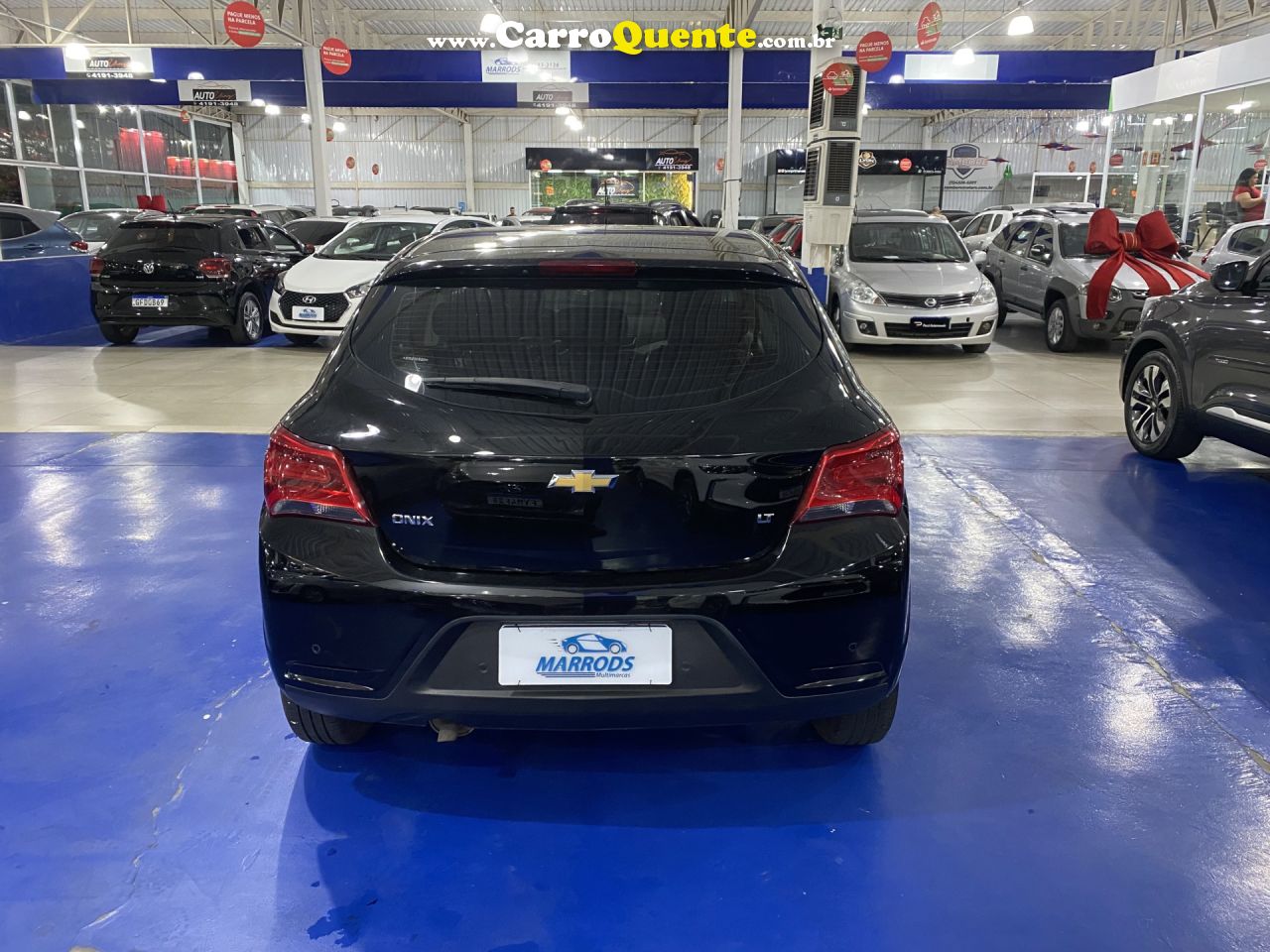 CHEVROLET   ONIX HATCH LT 1.0 8V FLEXPOWER 5P MEC.   PRETO 2019 1.0 FLEX - Loja