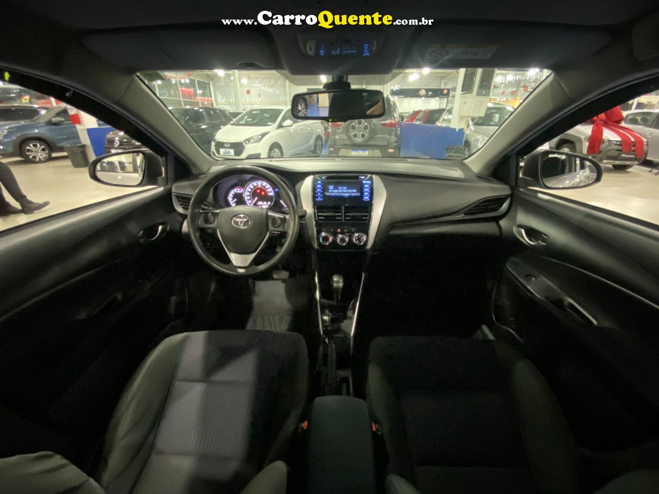TOYOTA   YARIS XL SEDAN 1.5 FLEX 16V 4P AUT.   PRATA 2019 1.5 FLEX - Loja