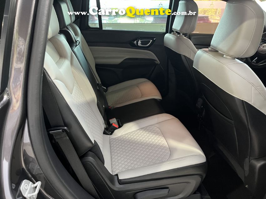 JEEP COMMANDER 1.3 T270 TURBO FLEX LIMITED AT6 - Loja