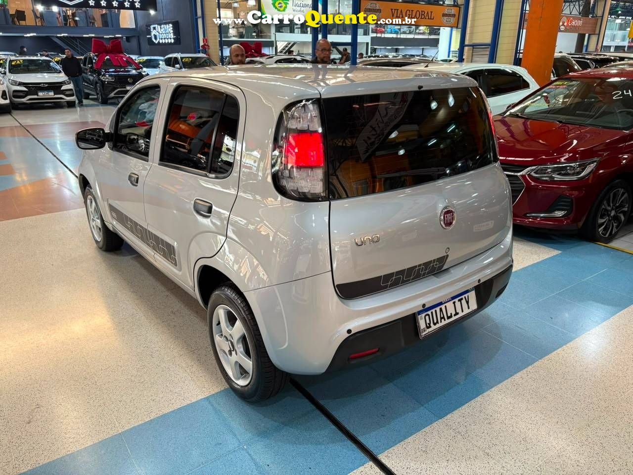 FIAT UNO 1.0 EVO ATTRACTIVE 8V 2019 - Loja