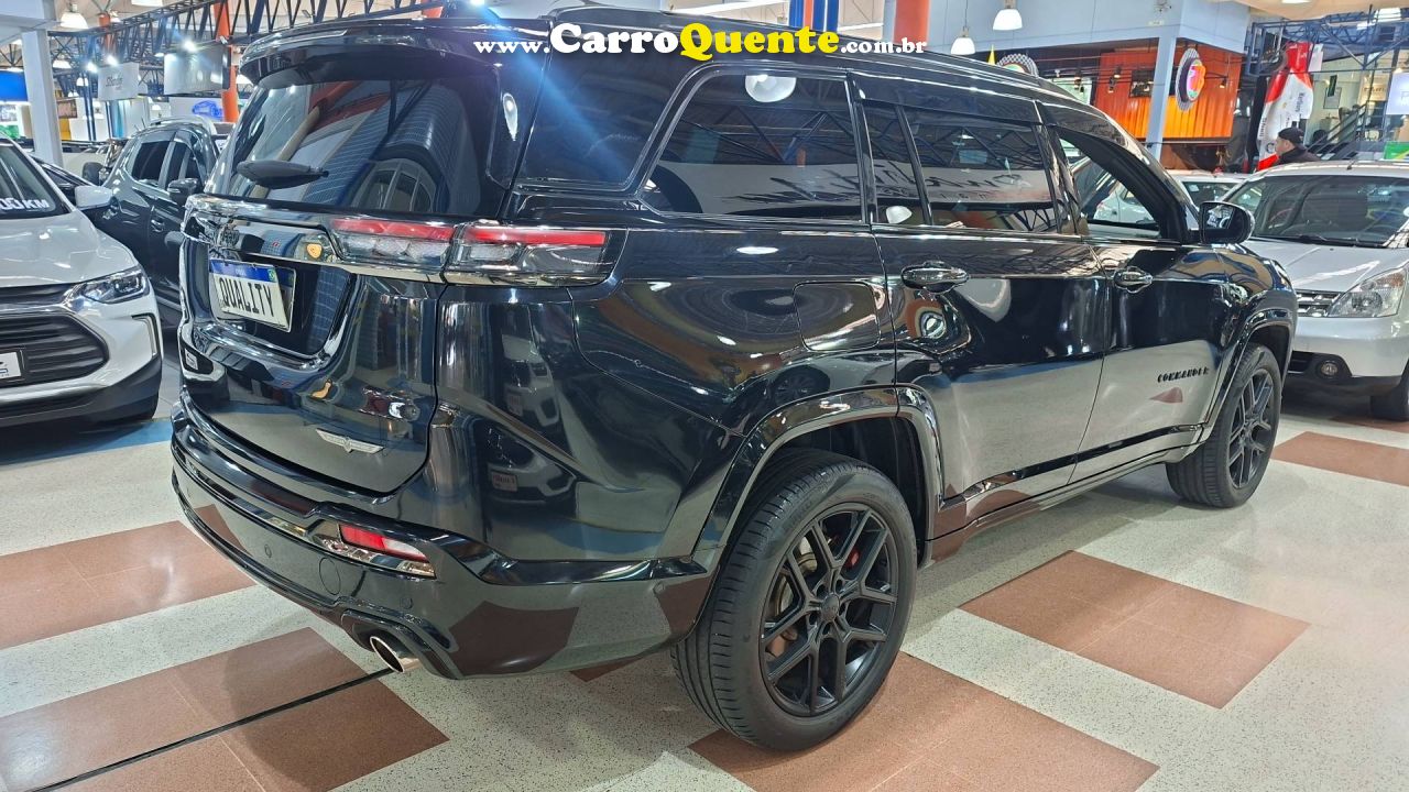 JEEP COMMANDER 2.0 HURRICANE 4 TURBO BLACKHAWK 2025 - Loja