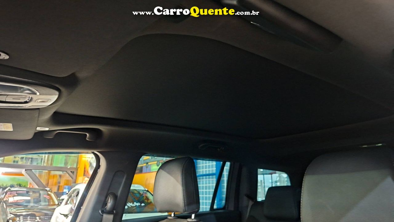 JEEP COMMANDER 2.0 HURRICANE 4 TURBO BLACKHAWK 2025 - Loja