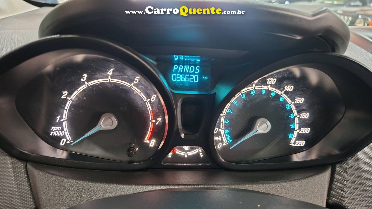 FORD FIESTA 1.6 SE HATCH 16V 2017 - Loja