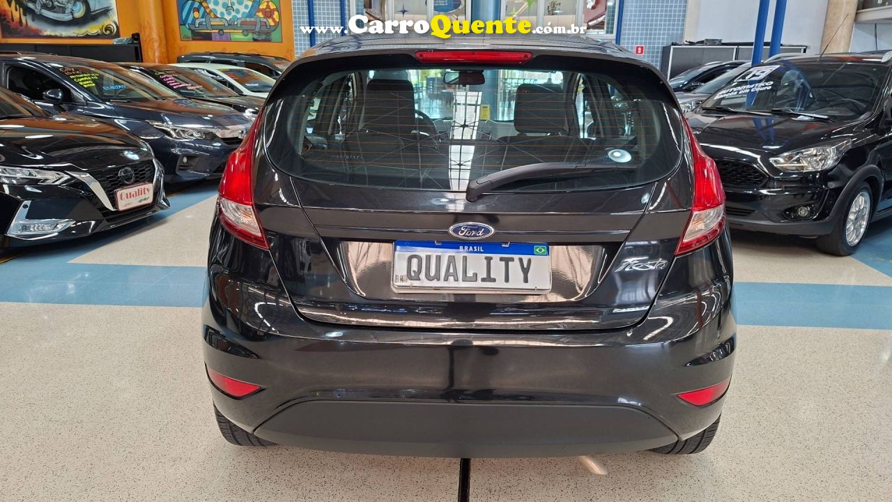 FORD FIESTA 1.6 SE HATCH 16V 2017 - Loja