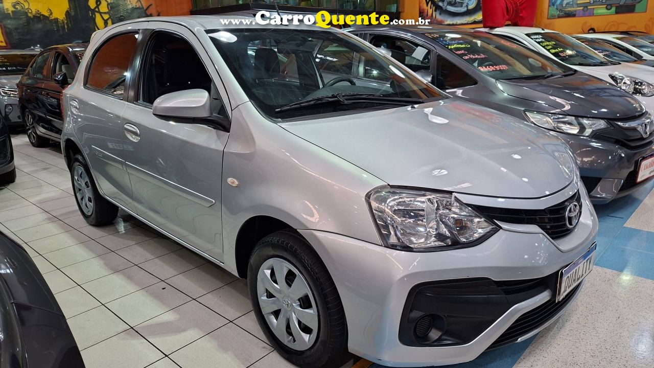 TOYOTA ETIOS 1.5 XS 16V 2018 - Loja