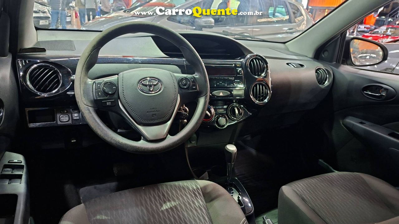 TOYOTA ETIOS 1.5 XS 16V 2018 - Loja