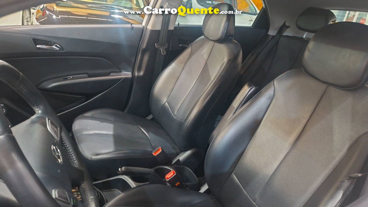 HYUNDAI HB20 1.6 PREMIUM 16V 2015 - Loja