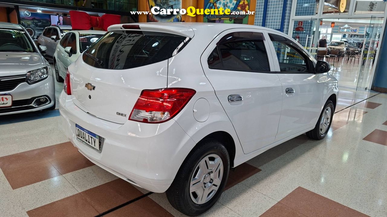 CHEVROLET ONIX 1.0 MPFI LS 8V 2016 - Loja