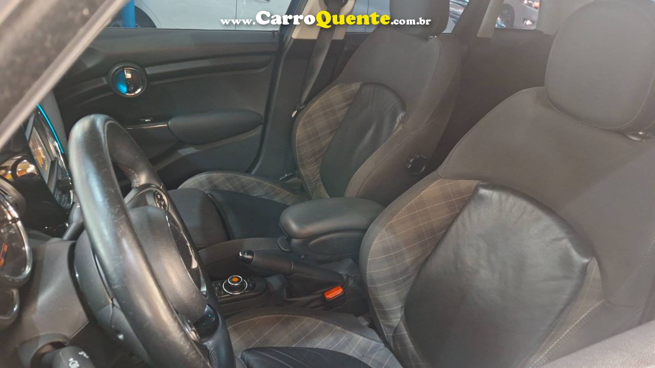 MINI COOPER 1.5 12V TURBO 2016 - Loja
