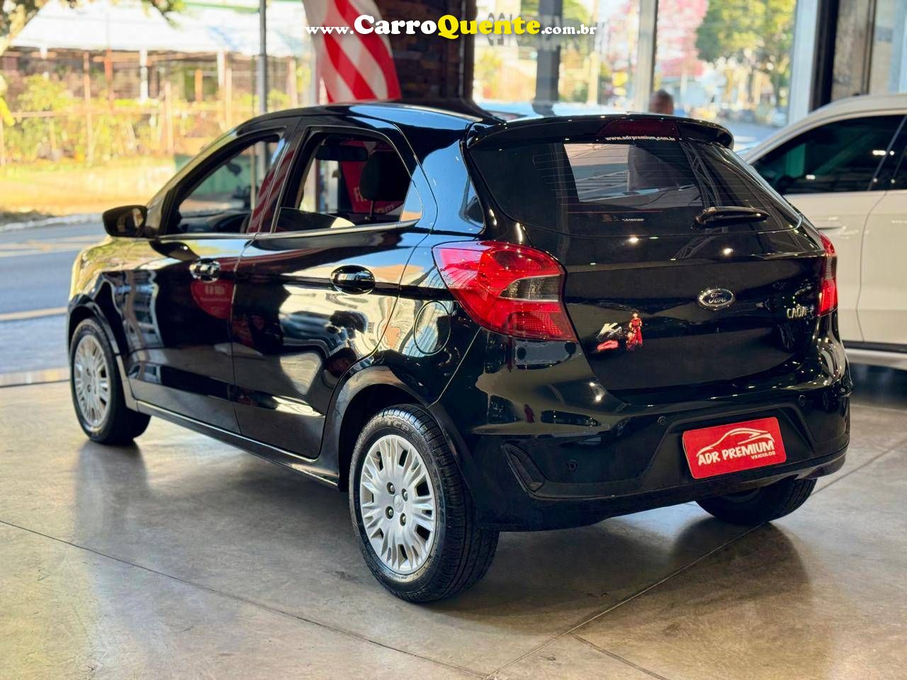 FORD KA 1.0 SE PLUS 12V 2020 - Loja