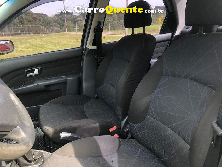 Fiat SIENA 1.4 MPI ELX 8V FLEX 4P MANUAL - Loja