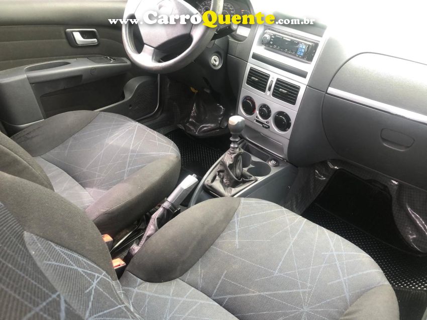 Fiat SIENA 1.4 MPI ELX 8V FLEX 4P MANUAL - Loja