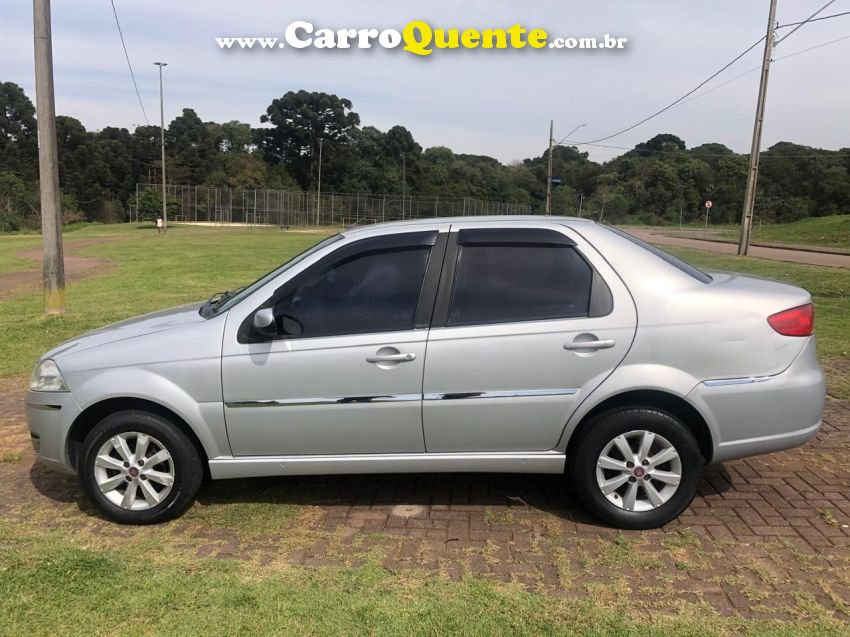 Fiat SIENA 1.4 MPI ELX 8V FLEX 4P MANUAL - Loja