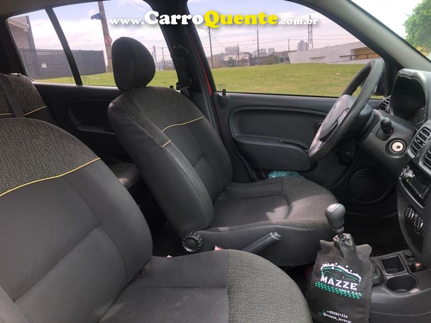 Renault CLIO 1.0 EXPRESSION 16V FLEX 4P MANUAL - Loja