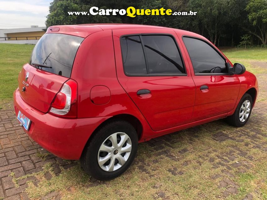 Renault CLIO 1.0 EXPRESSION 16V FLEX 4P MANUAL - Loja
