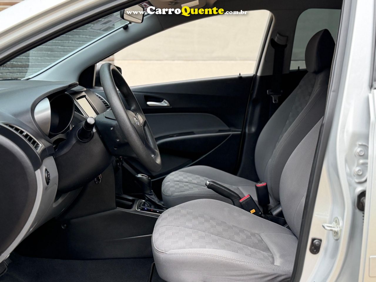HYUNDAI HB20S 1.0 COMFORT PLUS 12V 2018 - Loja