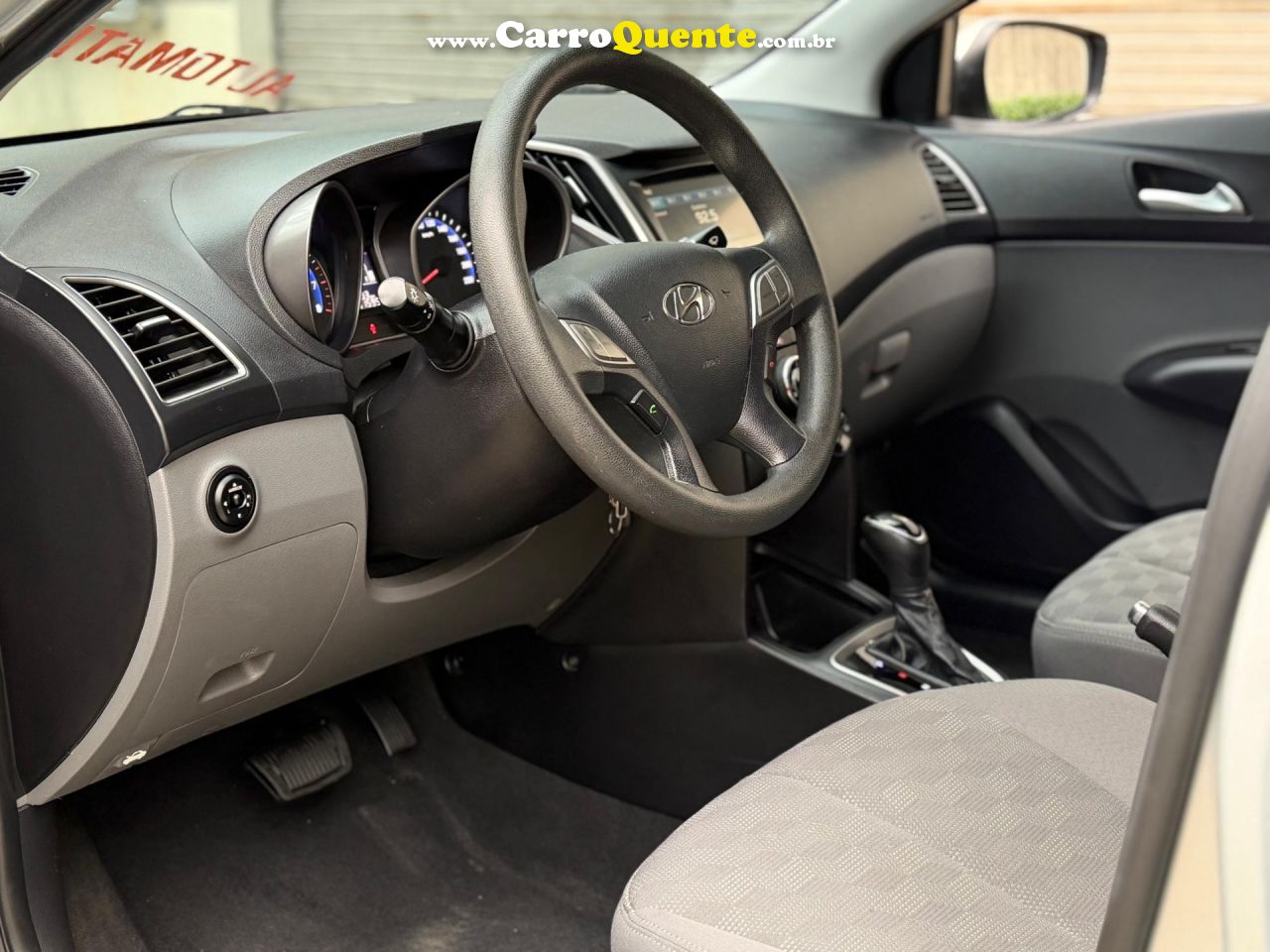 HYUNDAI HB20S 1.0 COMFORT PLUS 12V 2018 - Loja
