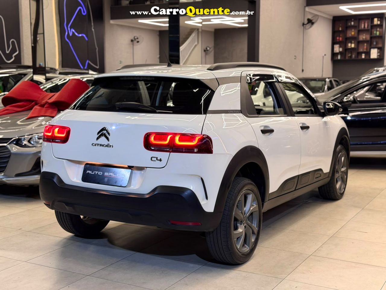 CITROEN C4 CACTUS 1.6 VTI 120 FEEL 2022 - Loja