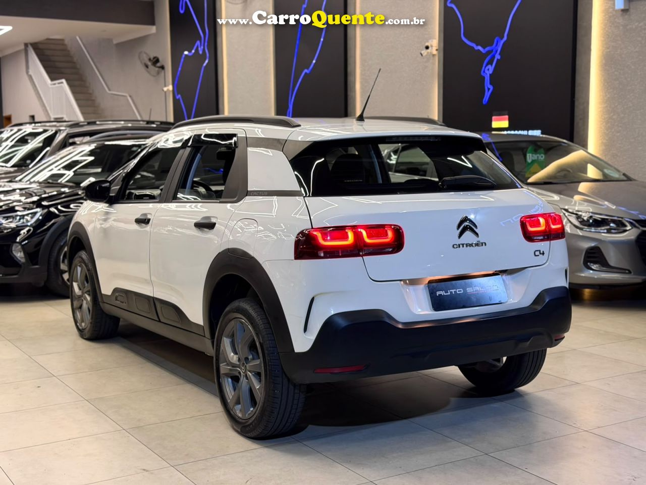 CITROEN C4 CACTUS 1.6 VTI 120 FEEL 2022 - Loja