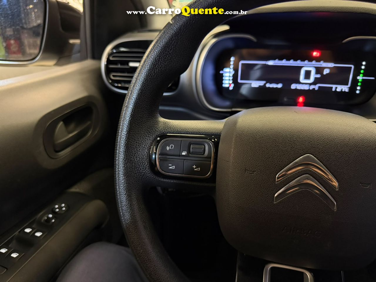 CITROEN C4 CACTUS 1.6 VTI 120 FEEL 2022 - Loja