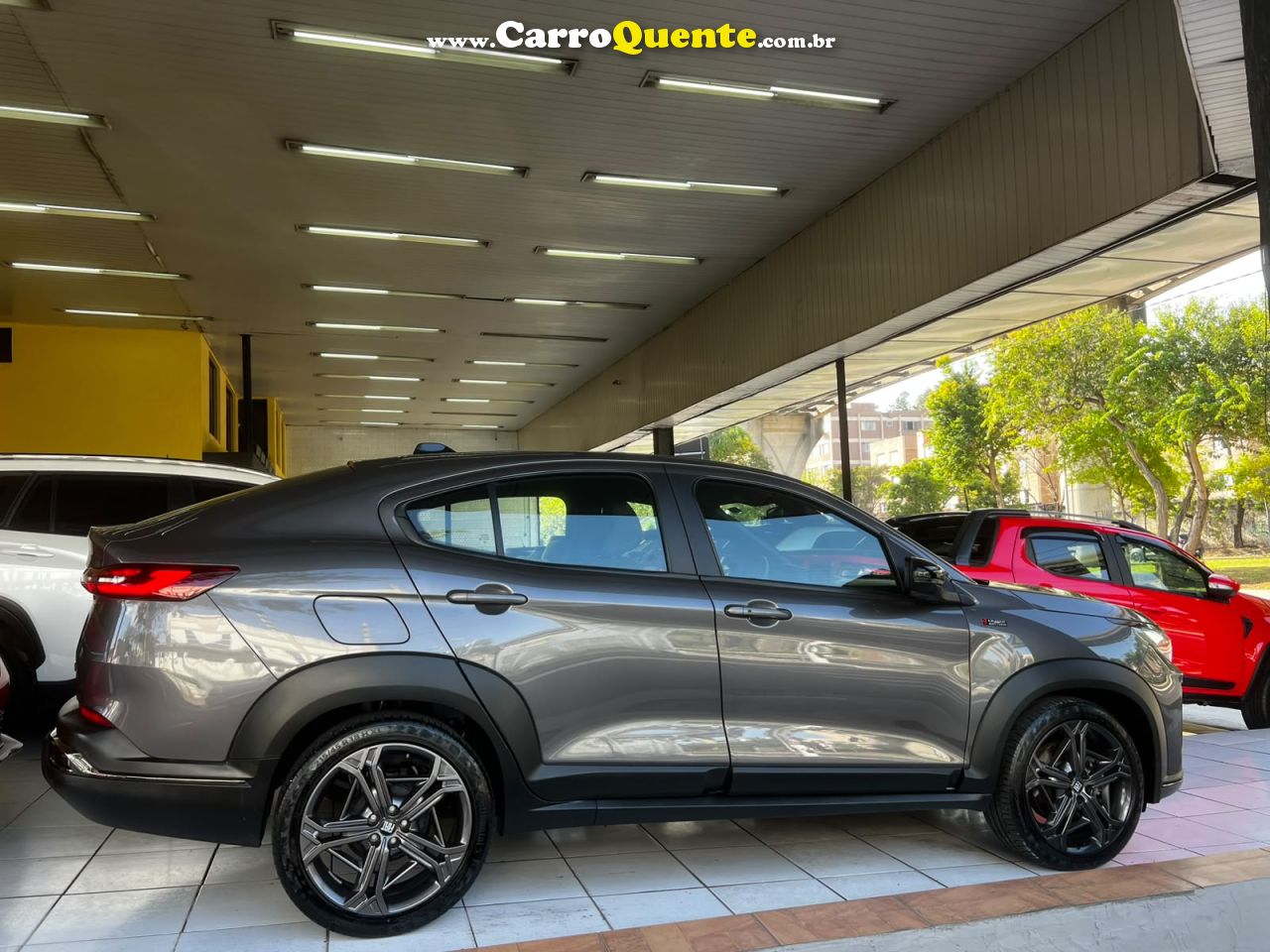 FIAT FASTBACK 1.3 TURBO 270 LIMITED EDITION 2023 - Loja