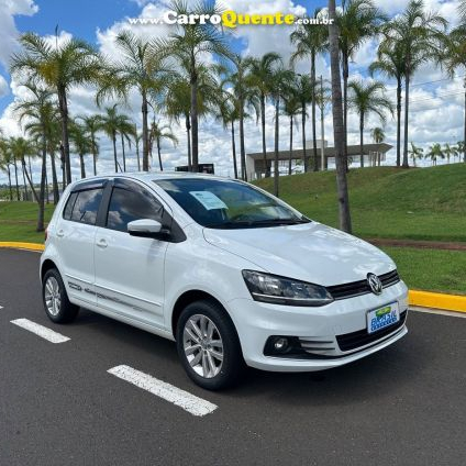 VOLKSWAGEN FOX 2019