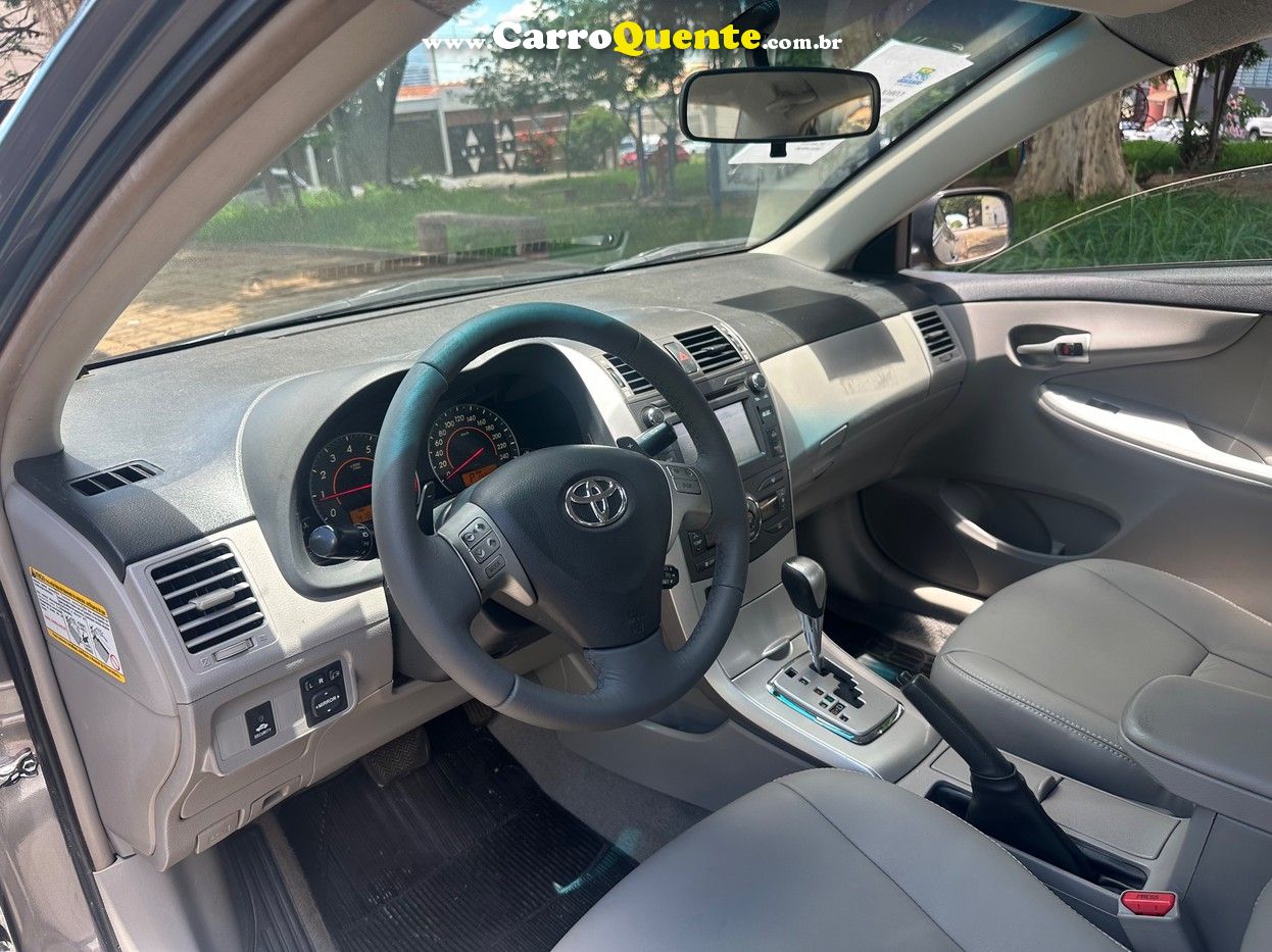 TOYOTA COROLLA 2014 - Loja