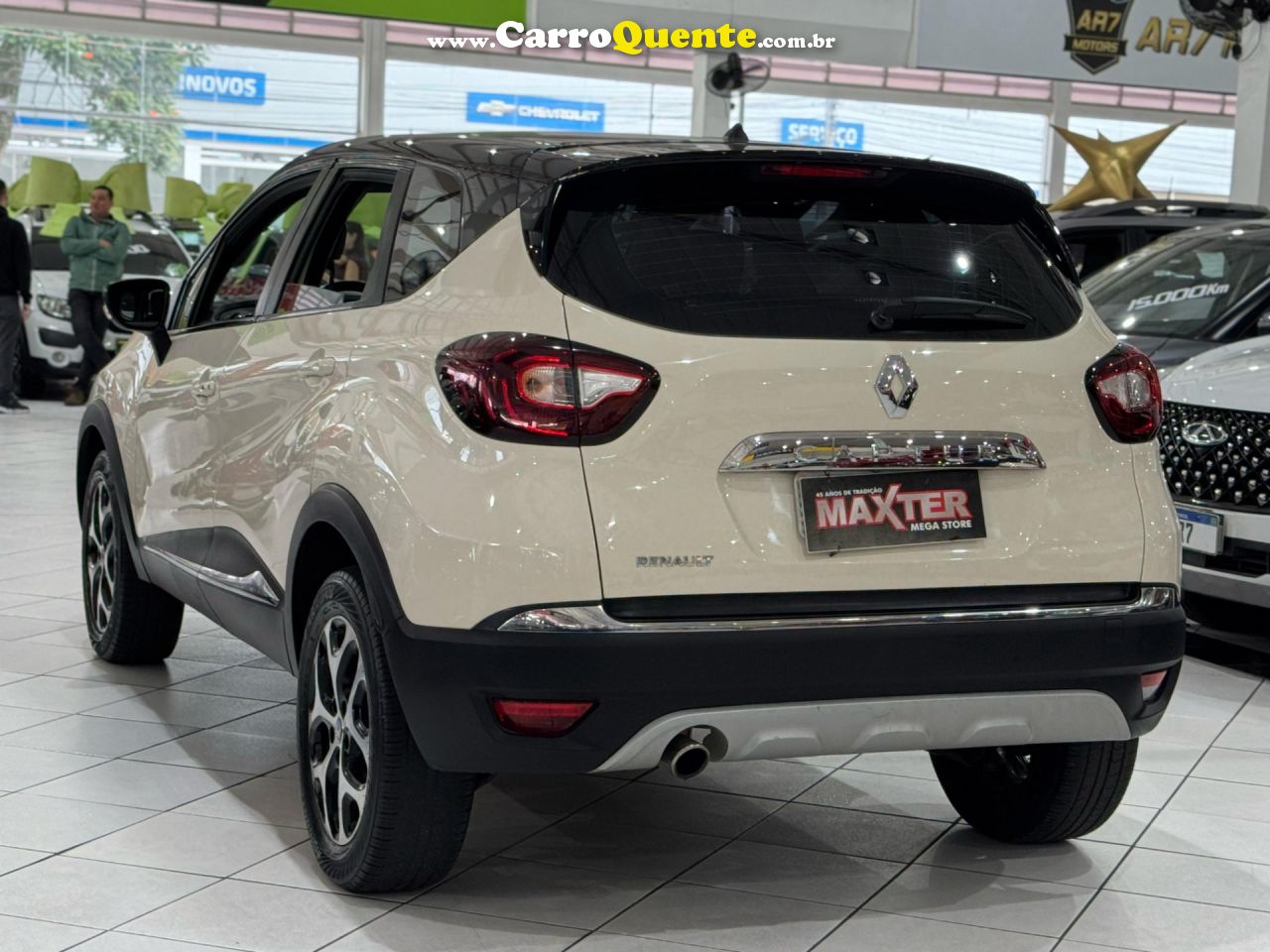 RENAULT CAPTUR 2.0 16V INTENSE 2018 - Loja