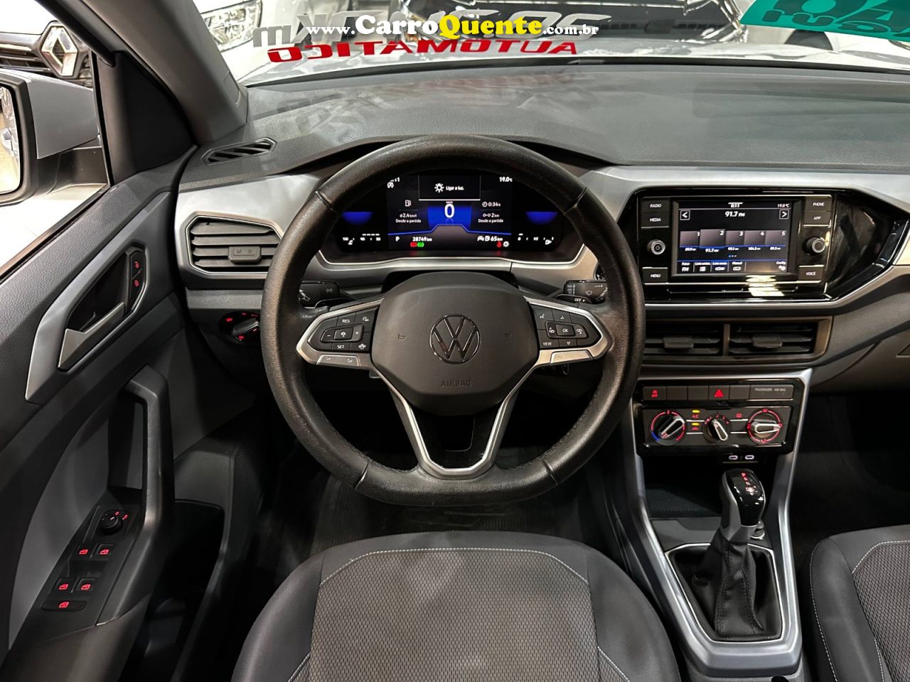 VOLKSWAGEN T-CROSS 1.0 200 TSI TOTAL 2023 - Loja