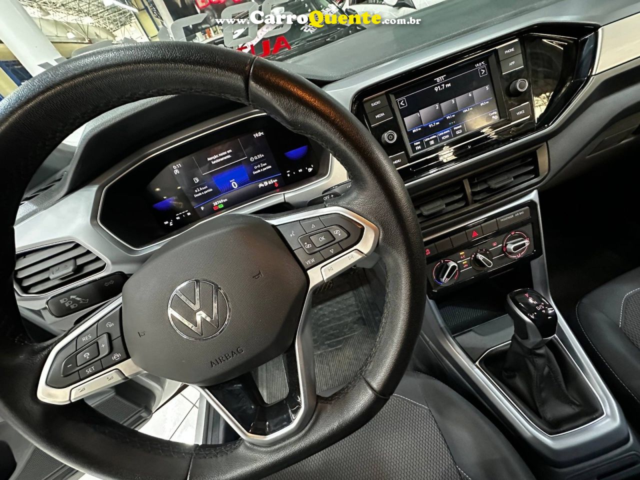 VOLKSWAGEN T-CROSS 1.0 200 TSI TOTAL 2023 - Loja