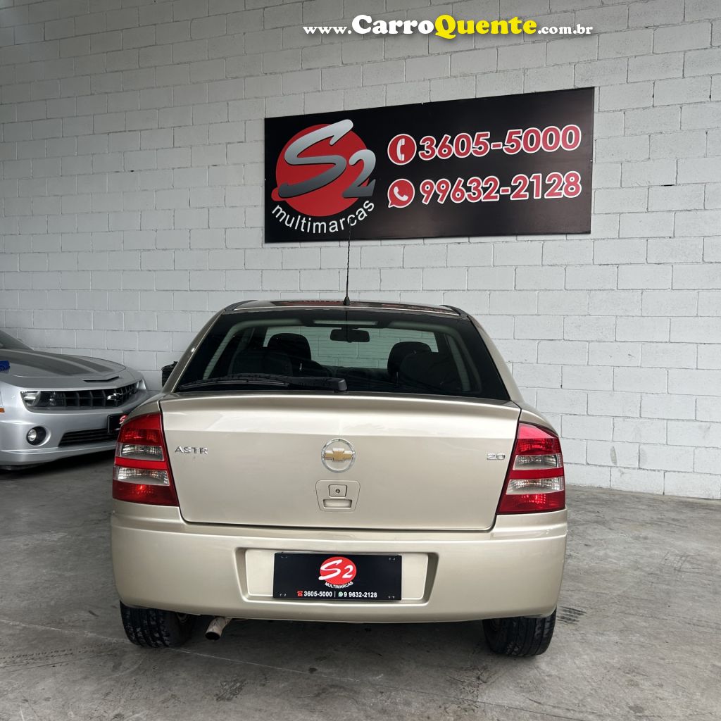 CHEVROLET   ASTRA ADVANTAGE 2.0 MPFI 8V FLEXPOWER 5P   BEGE 2011 2.0 FLEX - Loja