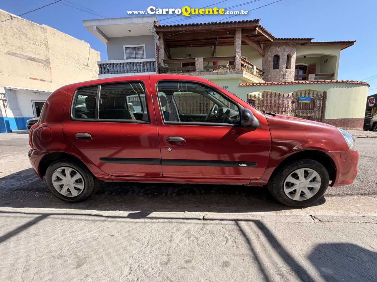 RENAULT   CLIO RNALIZÉEXPR.1.0 HI-POWER 16V 5P   VERMELHO 2014 1.0 FLEX - Loja