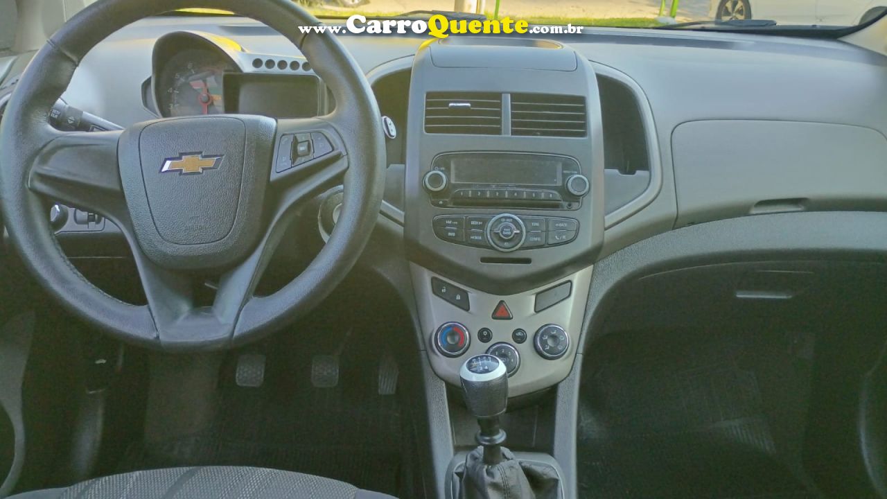 CHEVROLET   SONIC HB LT 1.6 16V FLEXPOWER 5P MEC.   PRATA 2013 1.6 FLEX - Loja