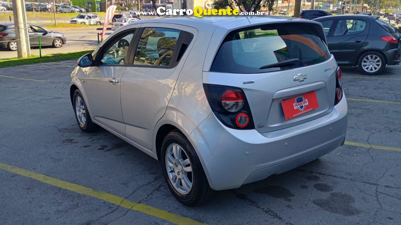 CHEVROLET   SONIC HB LT 1.6 16V FLEXPOWER 5P MEC.   PRATA 2013 1.6 FLEX - Loja