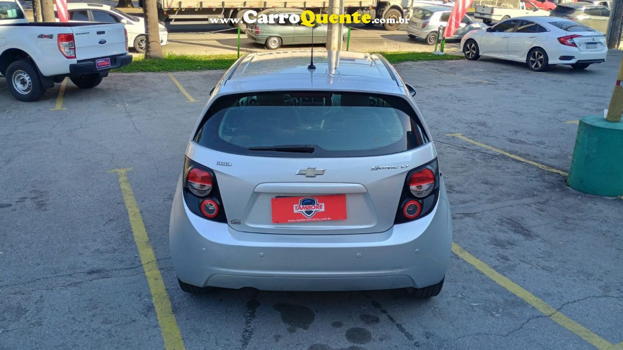 CHEVROLET   SONIC HB LT 1.6 16V FLEXPOWER 5P MEC.   PRATA 2013 1.6 FLEX - Loja