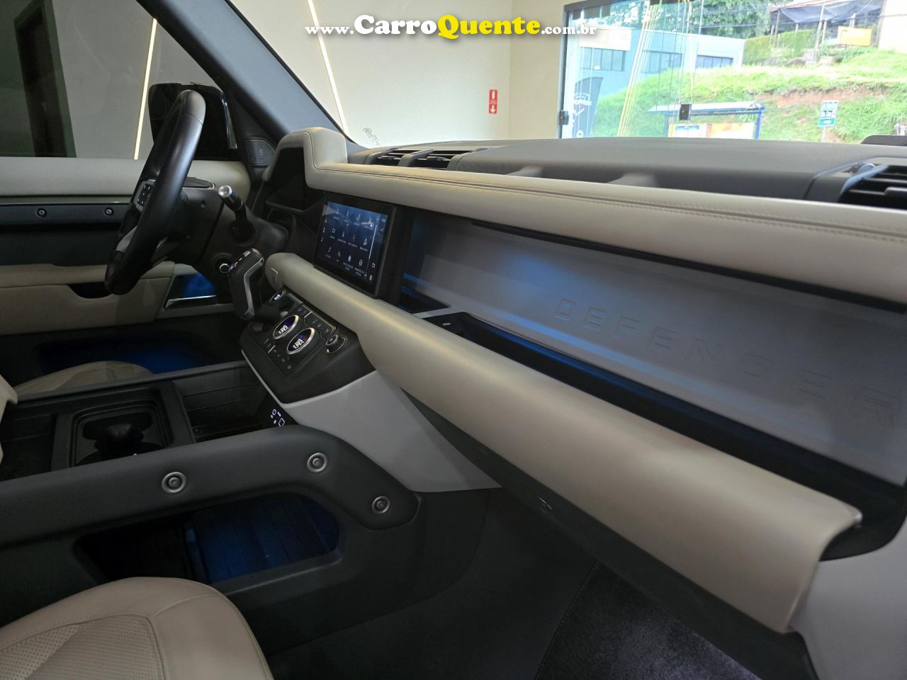 LAND ROVER   DEFENDER 110 2.0 TURBO HSE SI4 AUT.   VERDE 2020 2.0 GASOLINA - Loja