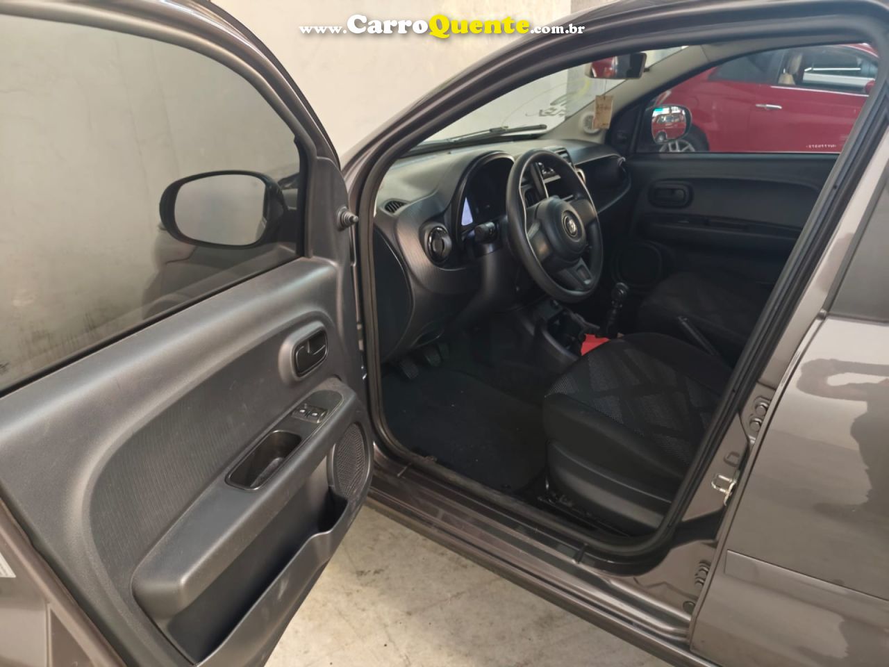FIAT   MOBI LIKE 1.0 FIRE FLEX 5P.   CINZA 2022 1.0 FLEX - Loja