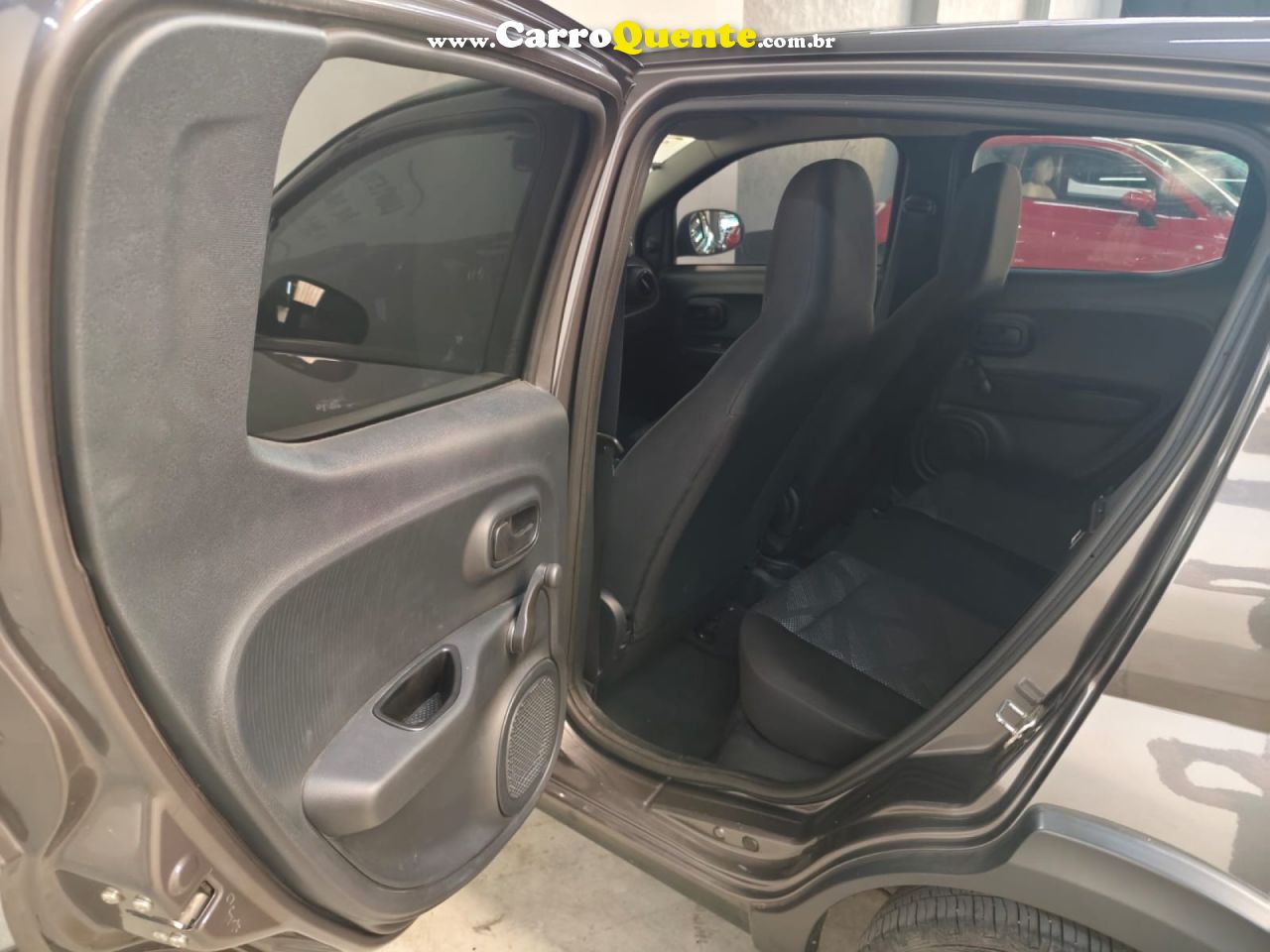 FIAT   MOBI LIKE 1.0 FIRE FLEX 5P.   CINZA 2022 1.0 FLEX - Loja