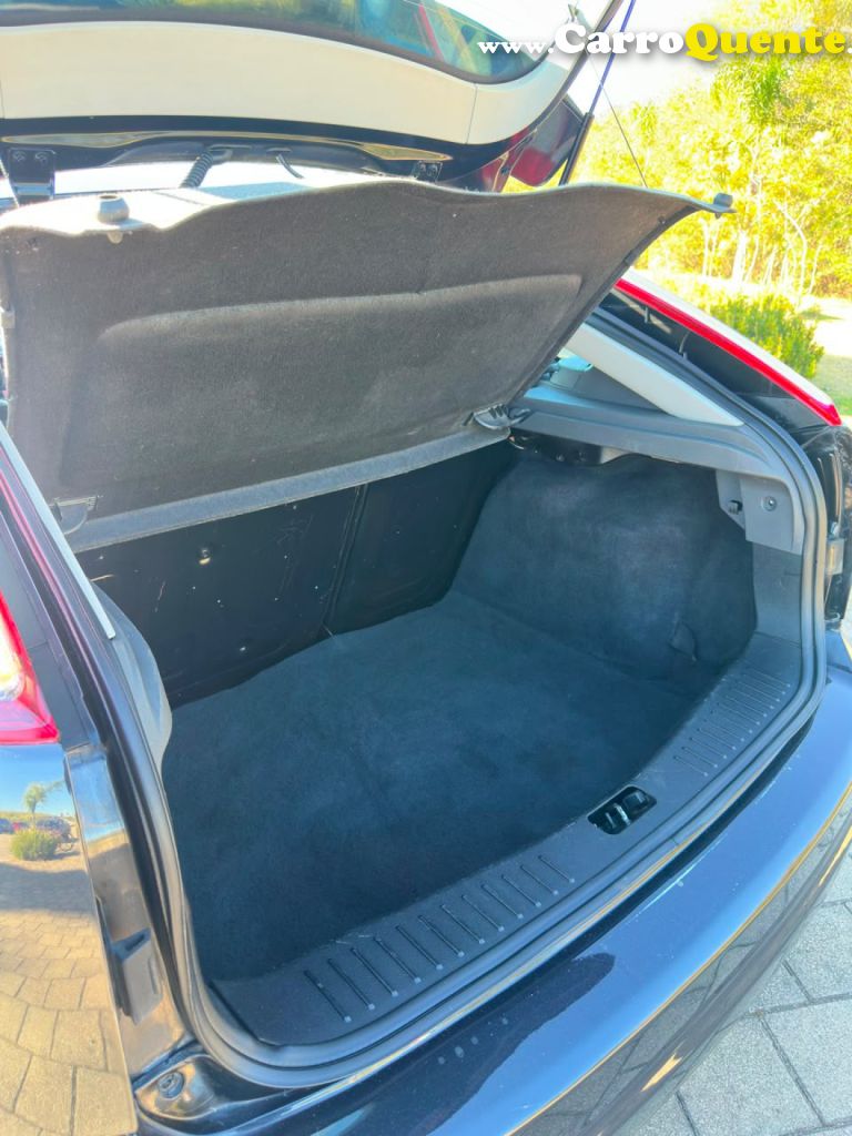 FORD   FOCUS 1.6 SSESE PLUS FLEX 8V16V  5P   PRETO 2011 1.6 FLEX - Loja